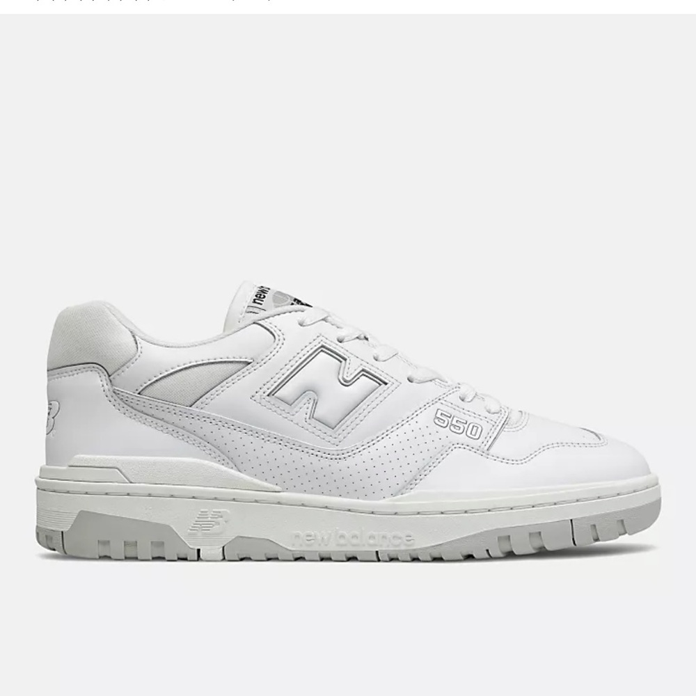 Barley Worn all white 501 New balances